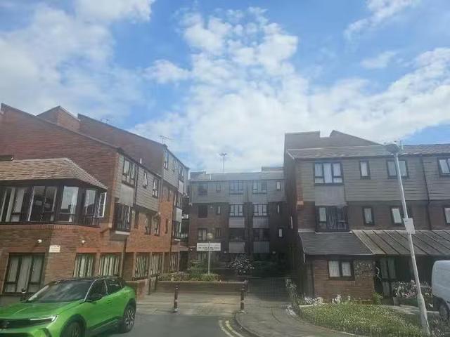 House for rent in Birkenhead, Wirral