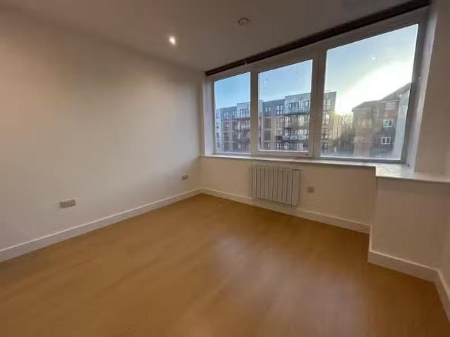 House for rent in Upperton, Eastbourne