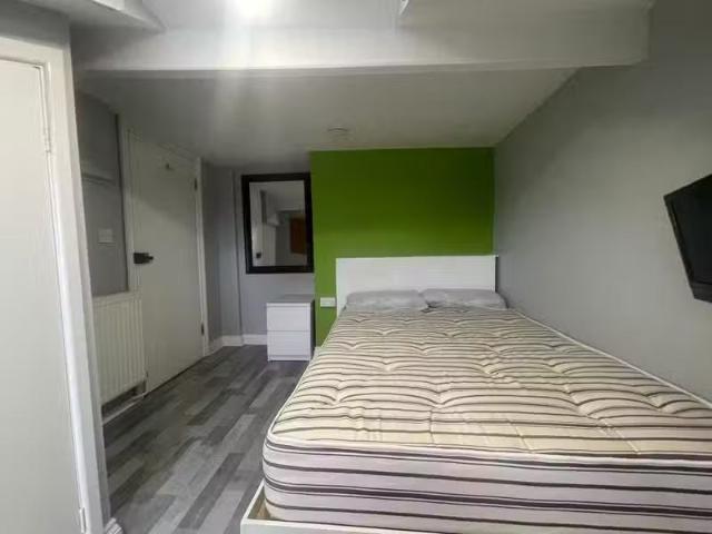 House for rent in Key Street, Suffolk