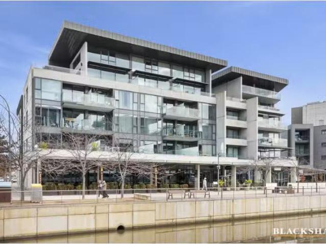Apartment for rent in Kingston Foreshore, South Canberra