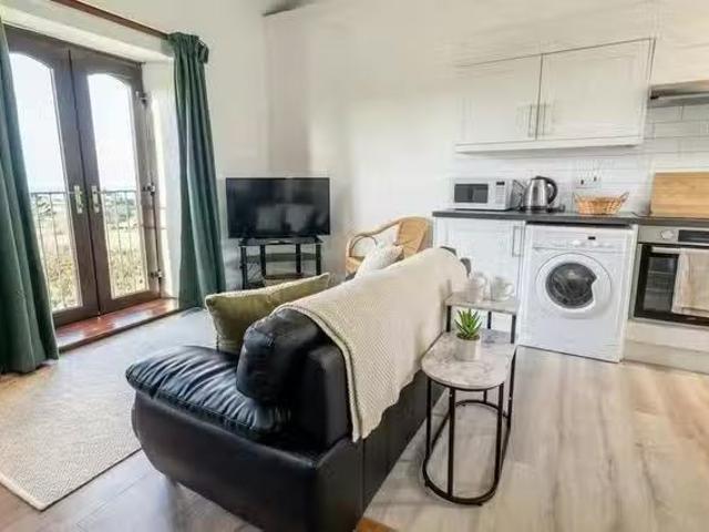 Apartment for rent in Marhamchurch, Cornwall