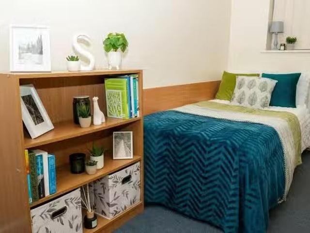 Apartment for rent in Roby Mill, Lancashire