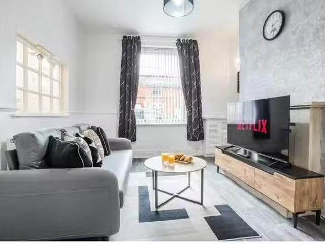 House for rent in Swinton Park, Salford