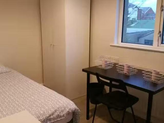 House to rent in Bluebell, North Tipperary