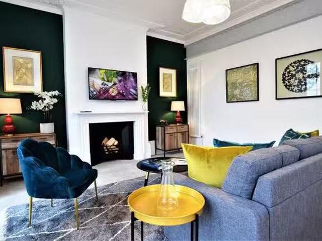 Apartment for rent in Spike Island, Feckenham