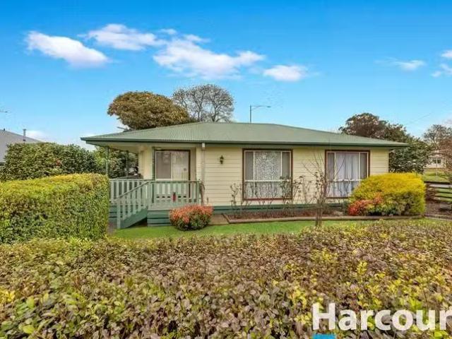House for rent in Drouin, Victoria