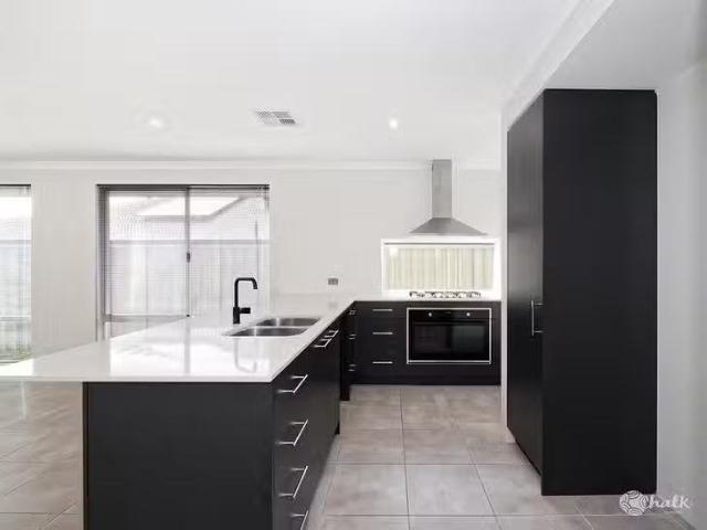 House for rent in Hammond Park, Western Australia