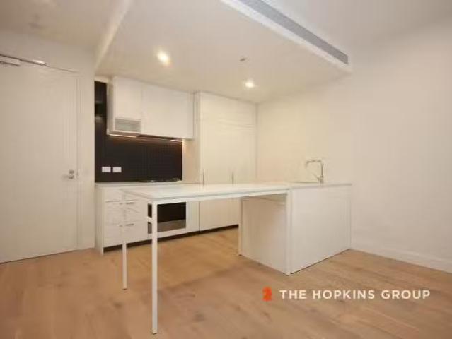 Apartment for rent in Woolsthorpe, Victoria