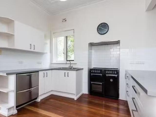 House for rent in Lathlain, Western Australia