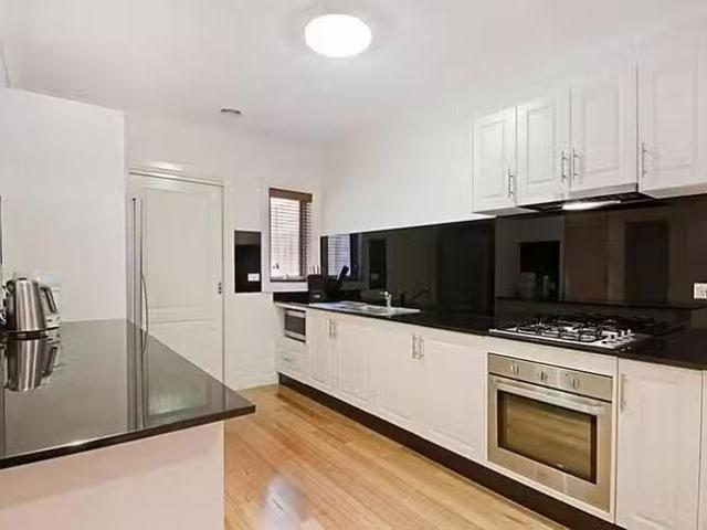House for rent in Ascot Vale, Victoria