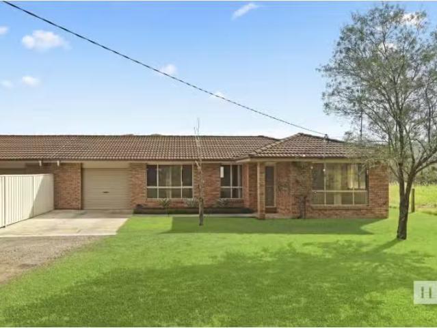 Condo for rent in Durren Durren, New South Wales