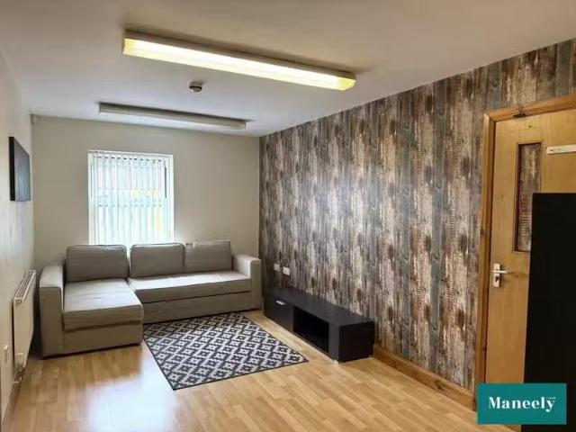 Apartment to rent in Strand, South Tipperary
