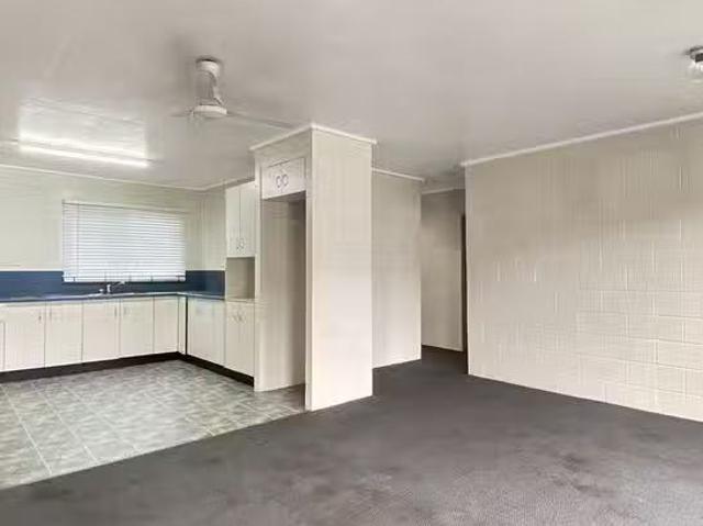 Apartment for rent in Aitkenvale, Queensland