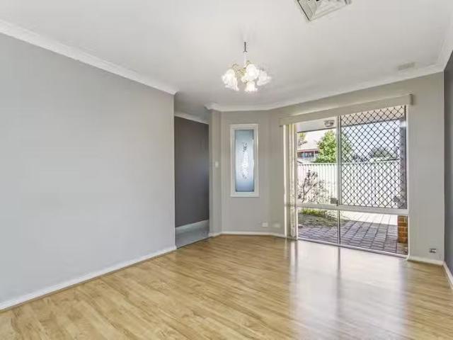 House for rent in Como, Western Australia