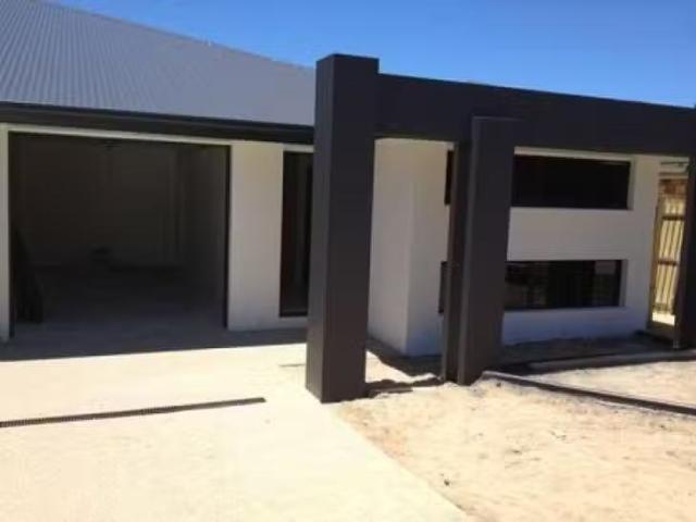 House for rent in Sarina Beach, Queensland