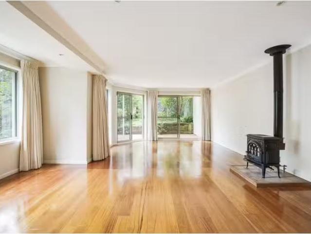Condo for rent in Sydney, New South Wales