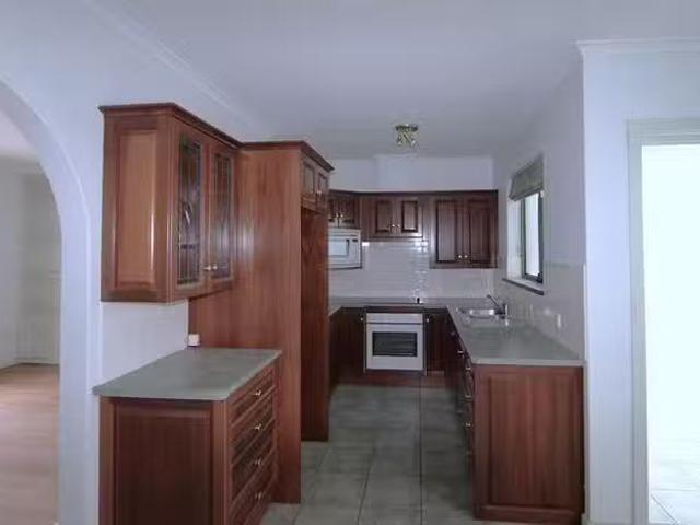 House for rent in Portland, Victoria