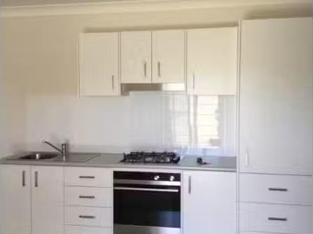 Condo for rent in Piallamore, New South Wales