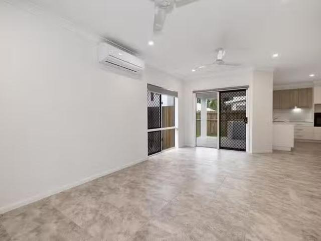 Apartment for rent in Aitkenvale, Queensland