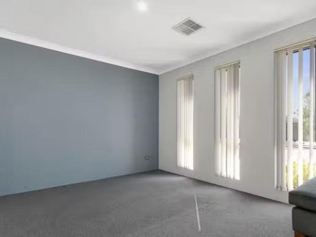 House for rent in Banksia Grove, Western Australia