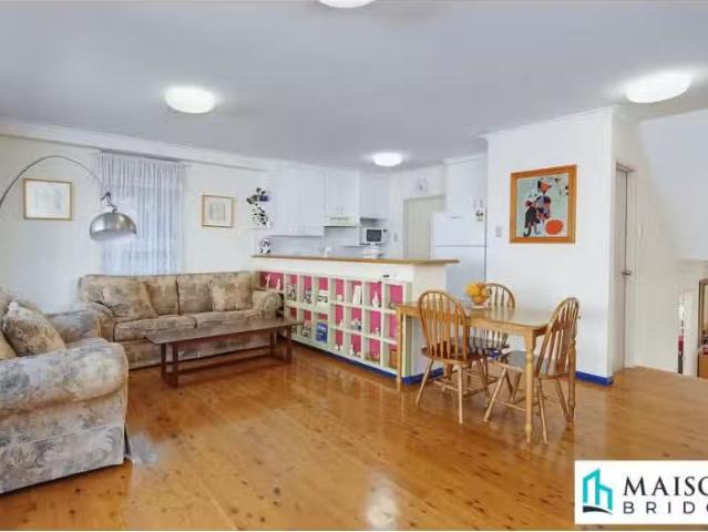 Condo for rent in Sydney, New South Wales