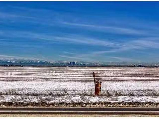 House for rent in Chestermere, Alberta