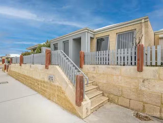 House for rent in Alkimos, Western Australia