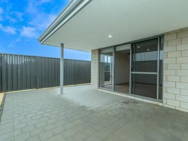 House for rent in Parklands, Western Australia