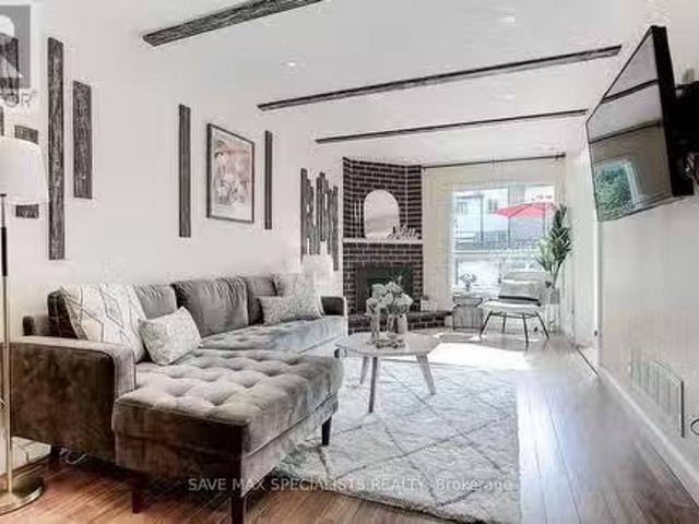 Condo for rent in York, Ontario