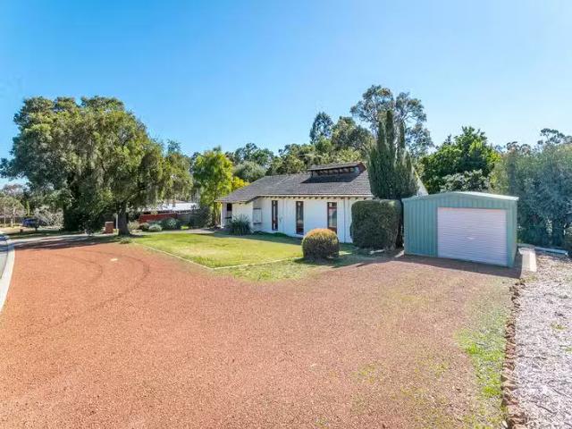 House for rent in Lesmurdie, Western Australia
