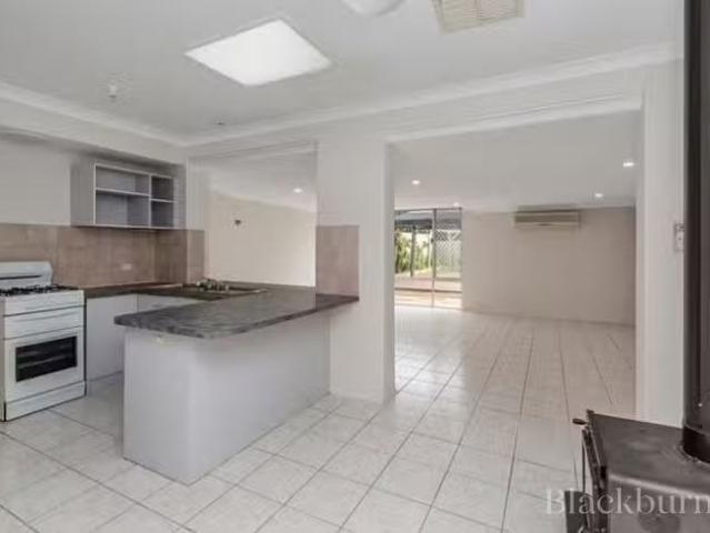House for rent in Waikiki, Western Australia