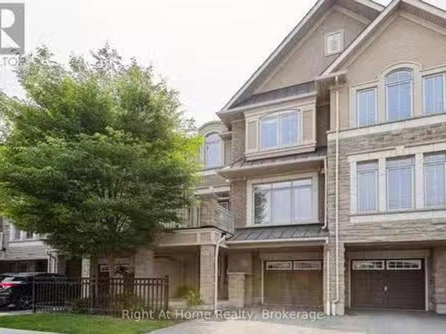 Condo for rent in Oakville, Ontario