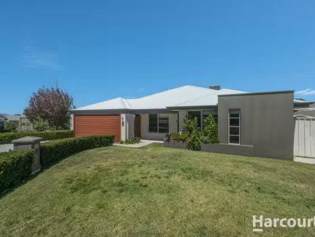 House for rent in Banksia Grove, Western Australia