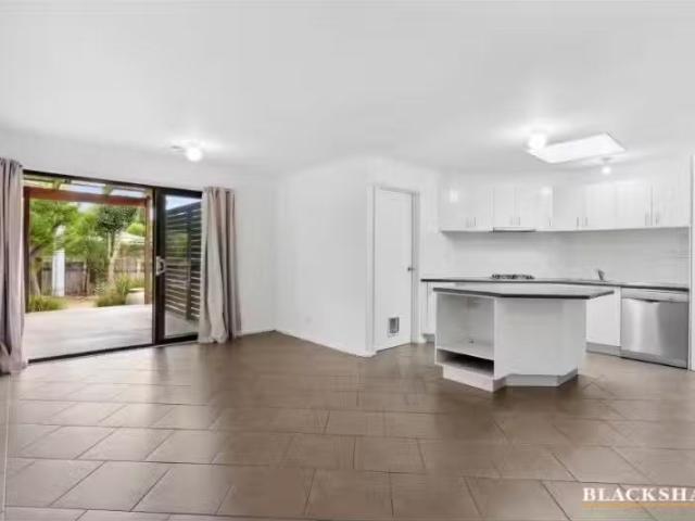 House for rent in Wanniassa, Australian Capital Territory