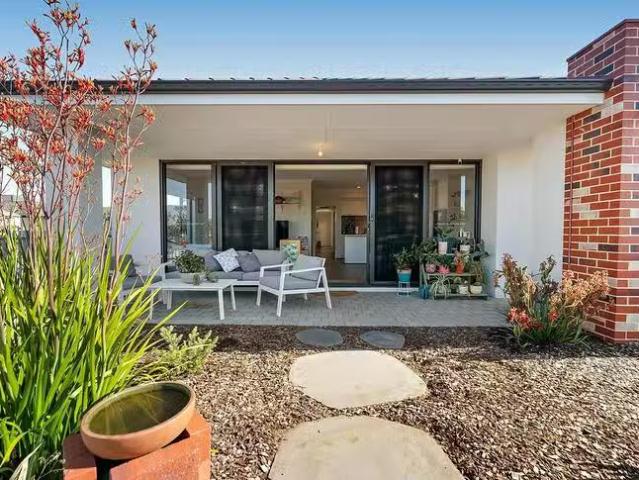 House for rent in Hammond Park, Western Australia