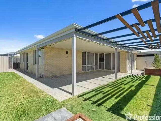 House for rent in Ellenbrook, Western Australia
