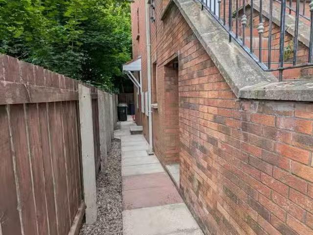 Apartment to rent in Corry, Connacht