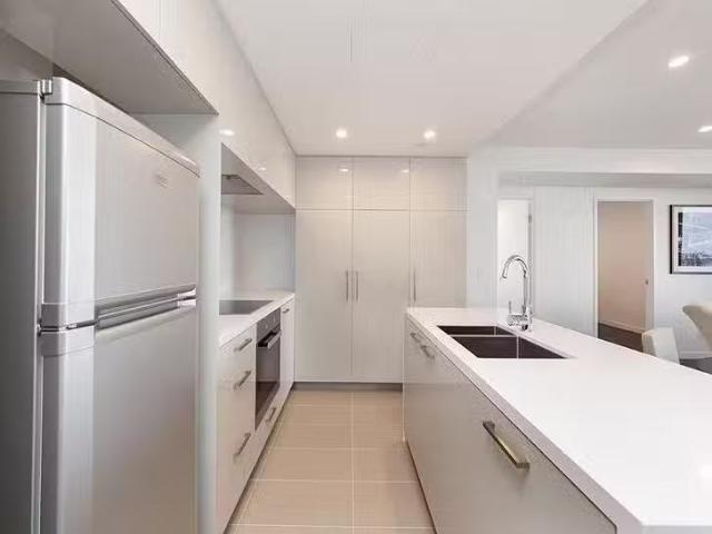 Apartment for rent in Toombul, Queensland