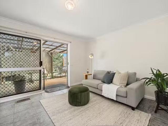 House for rent in Macgregor, Australian Capital Territory