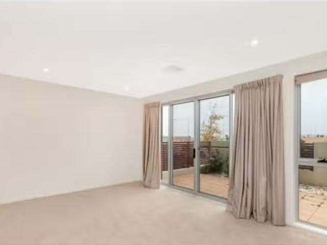 Condo for rent in Australian Capital Territory