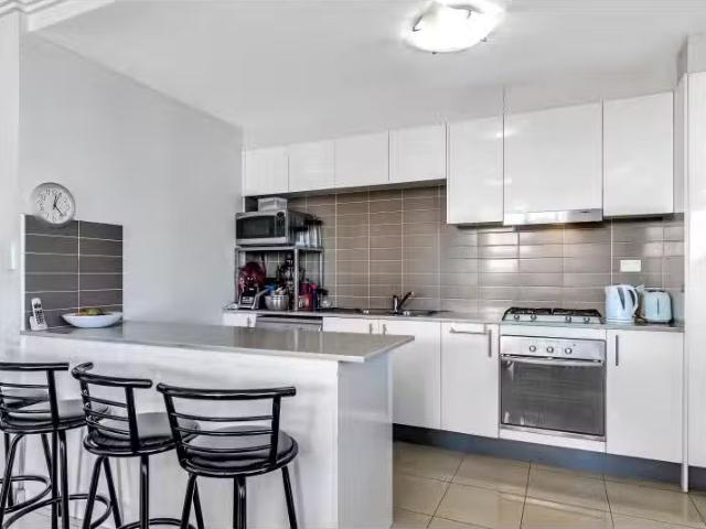 Apartment for rent in Fairfield Heights, New South Wales