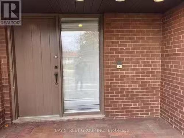 House for rent in Woburn, Ontario