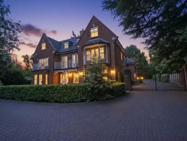 Apartment for rent in Downley, Buckinghamshire