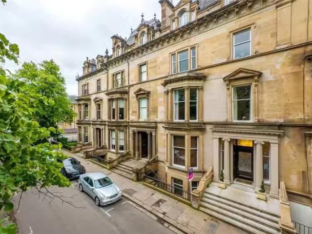 Apartment for rent in Kelvinside, Scotland