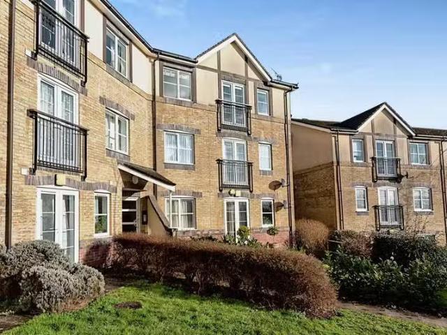 Apartment for rent in Pontprennau, Falcon Lodge