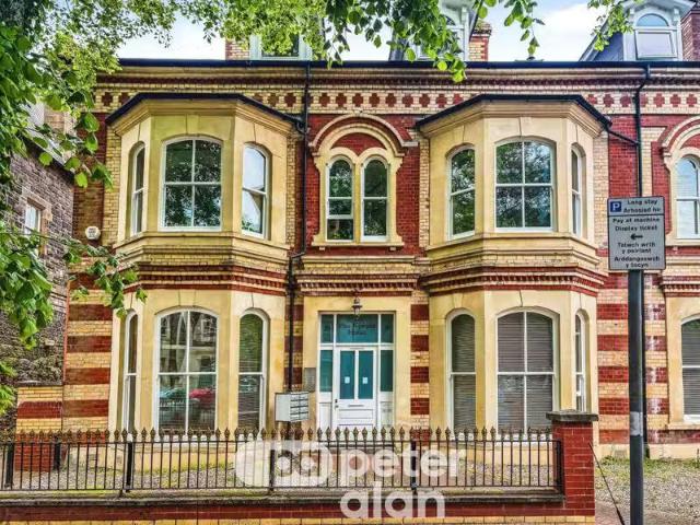 Apartment for rent in Westcourt, Hamerton