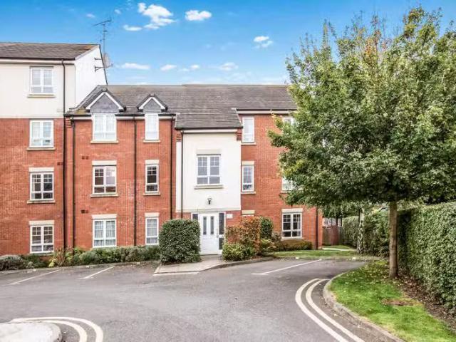 Apartment for rent in Falcon Lodge, Wales