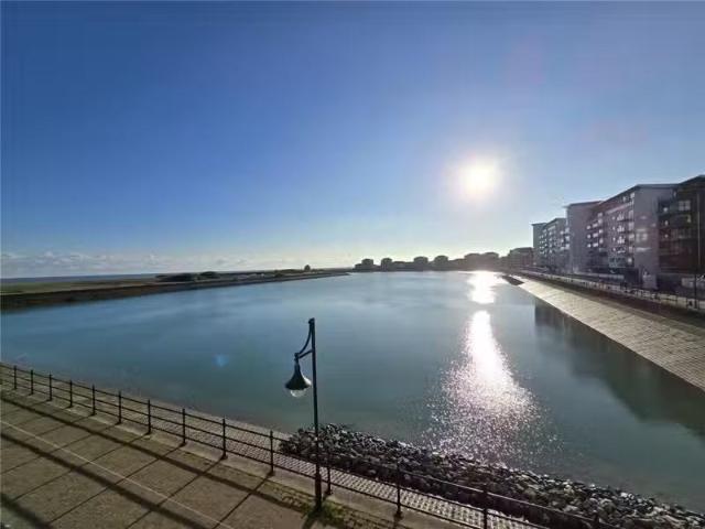 House for rent in Sovereign Harbour, Eastbourne