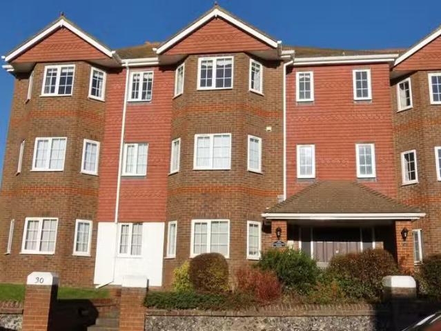 House for rent in Upperton, Eastbourne