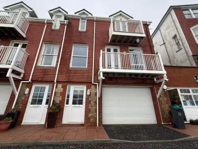 House for rent in Littlecote, West Sussex
